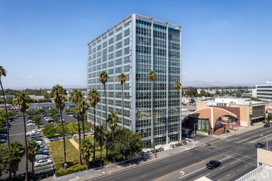 Primary Photo Of 8155 Van Nuys Blvd, Van Nuys Apartments For Lease