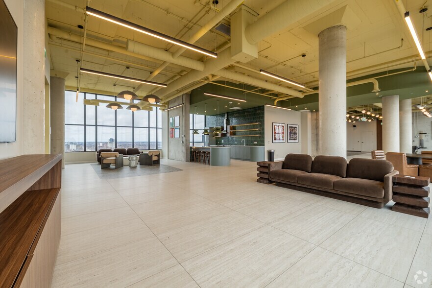 More Photos Of 2140 Baseline, Ottawa Apartments For Lease