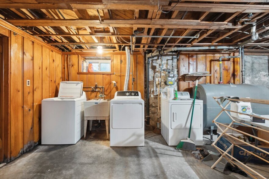 More Photos Of 310 Gittings Ave, Baltimore Apartments For Sale
