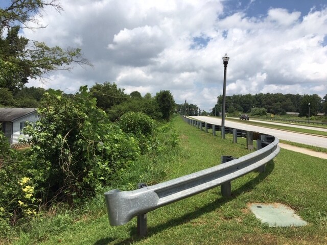 More Photos Of 3638 Thurmon Tanner Pkwy, Oakwood Land For Sale