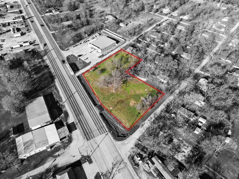 More Photos Of 604 NW 2nd St, Kerens Land For Sale