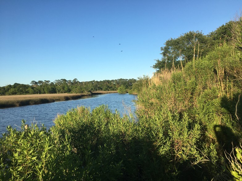 6109 Belle Fontaine Dr, Ocean Springs, MS 39564 Land For Sale