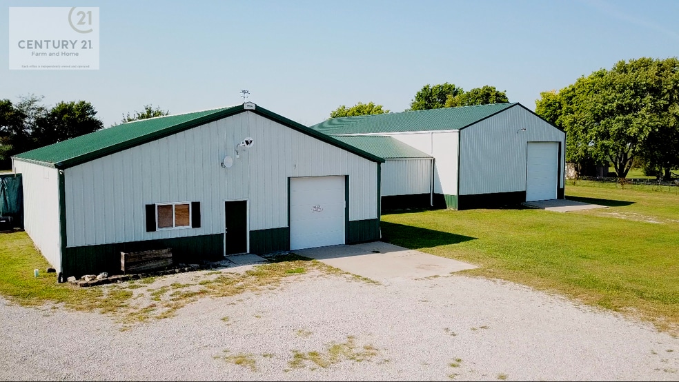 More Photos Of 26274 Highway H, Marshall Distribution For Sale