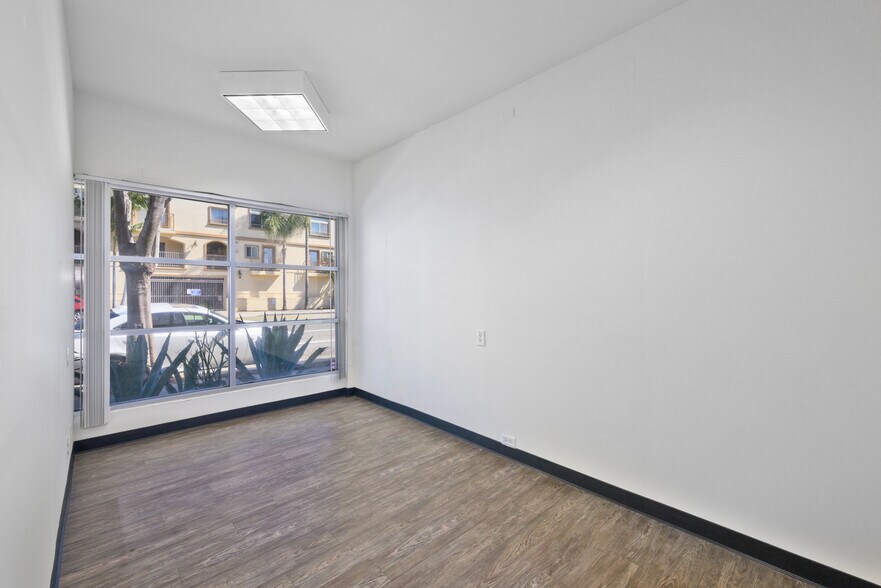 More Photos Of 3611 Motor Ave, Los Angeles Loft Creative Space For Sale