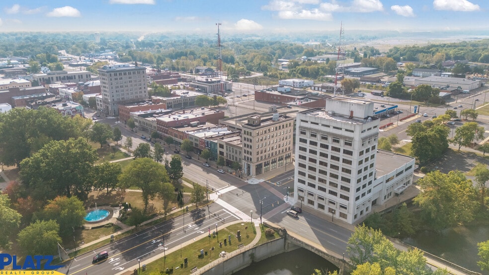 More Photos Of 197 W Market St, Warren Office For Lease