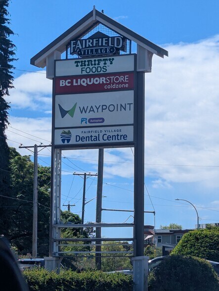 More Photos Of 1516-1590 Fairfield Rd, Victoria General Retail For Lease