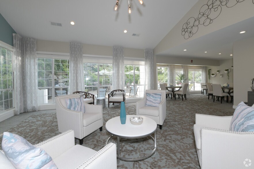 More Photos Of 100 Elena St, Cranston Apartments For Sale