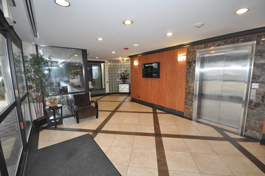 More Photos Of 2675 S Abilene St, Aurora Office For Lease