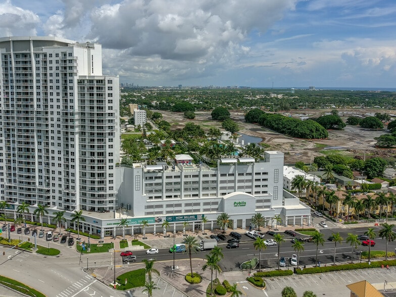 More Photos Of 1720 Harrison St, Hollywood Office Residential For Lease