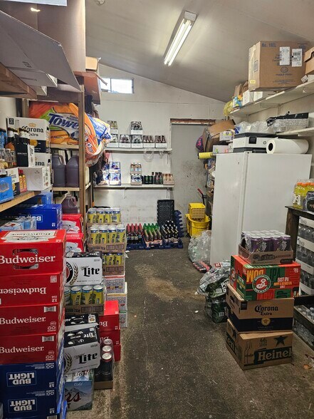 More Photos Of 3 Hamilton Rd, Pine Bush Convenience Store For Sale