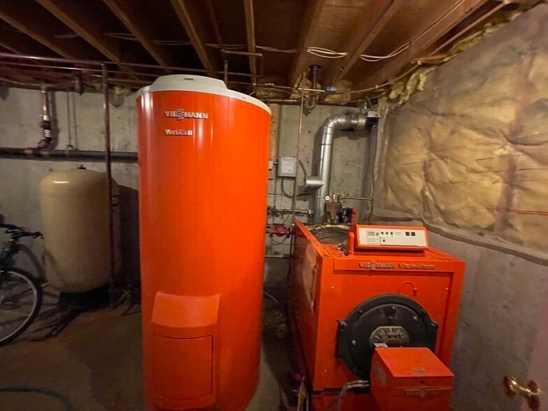 More Photos Of 1076 Roaring Brook, Conway Trailer Camper Park For Sale