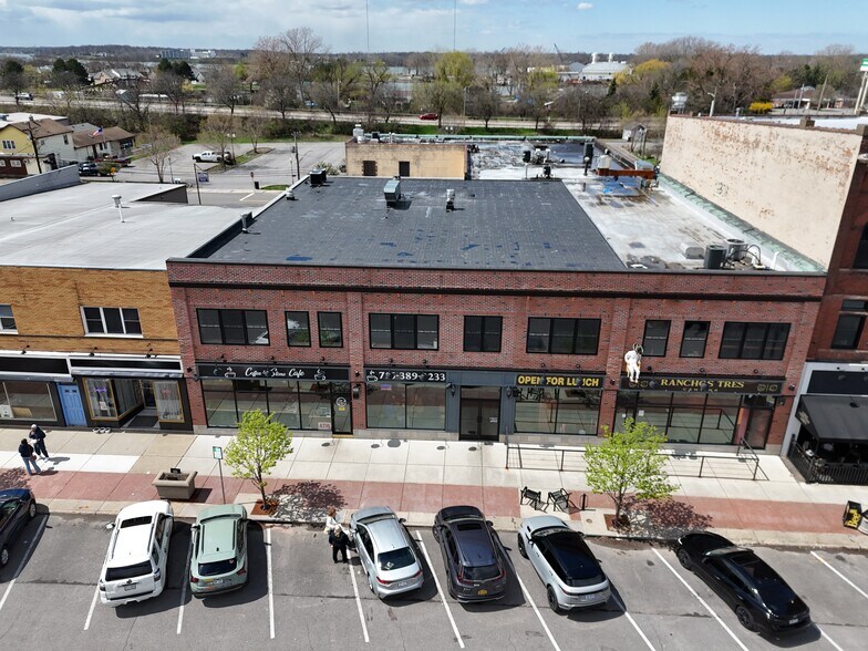 Primary Photo Of 54-60 Webster St, North Tonawanda Restaurant For Sale
