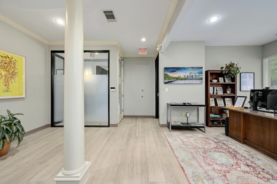 More Photos Of 4601 Spicewood Springs Rd, Austin Office For Sale