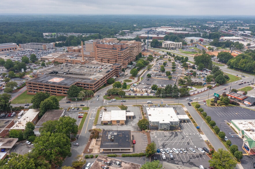 More Photos Of 2000 S Hawthorne Rd, Winston-Salem Bank For Lease