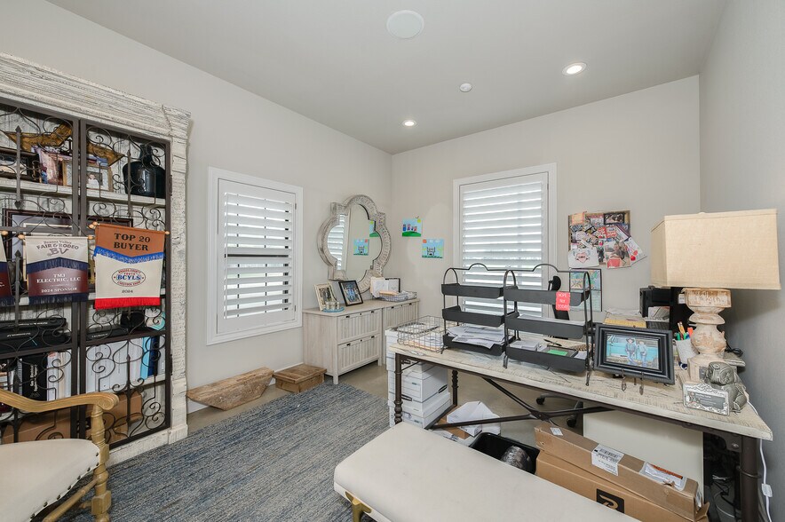 More Photos Of 11184 Dan Williams Ln, College Station Warehouse For Sale