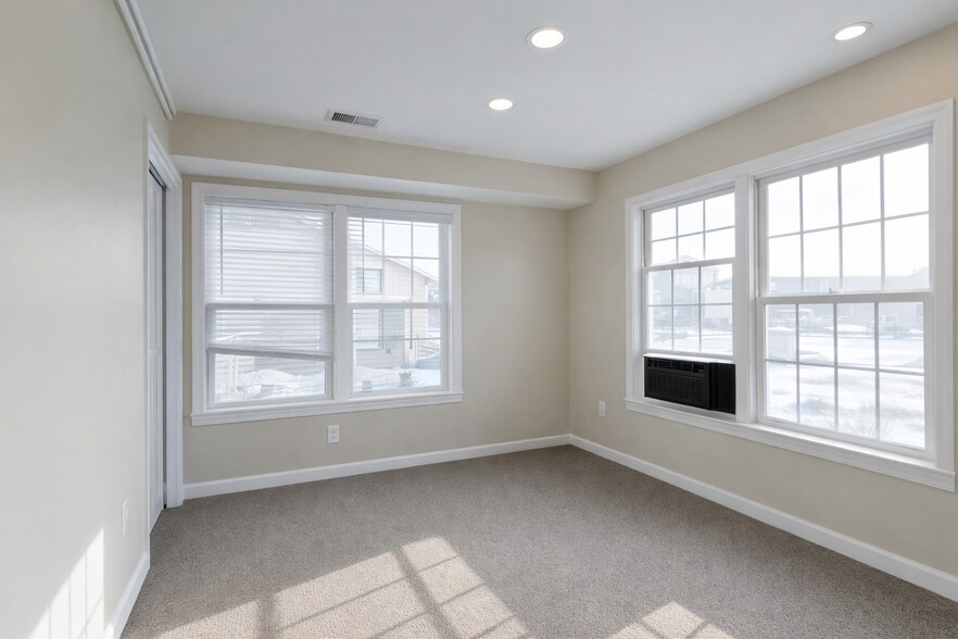 More Photos Of 5549 Langston Blvd, Arlington Flex For Lease
