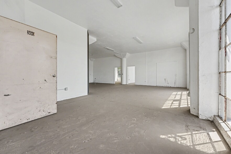 More Photos Of 421 E 6th St, Los Angeles Warehouse For Sale