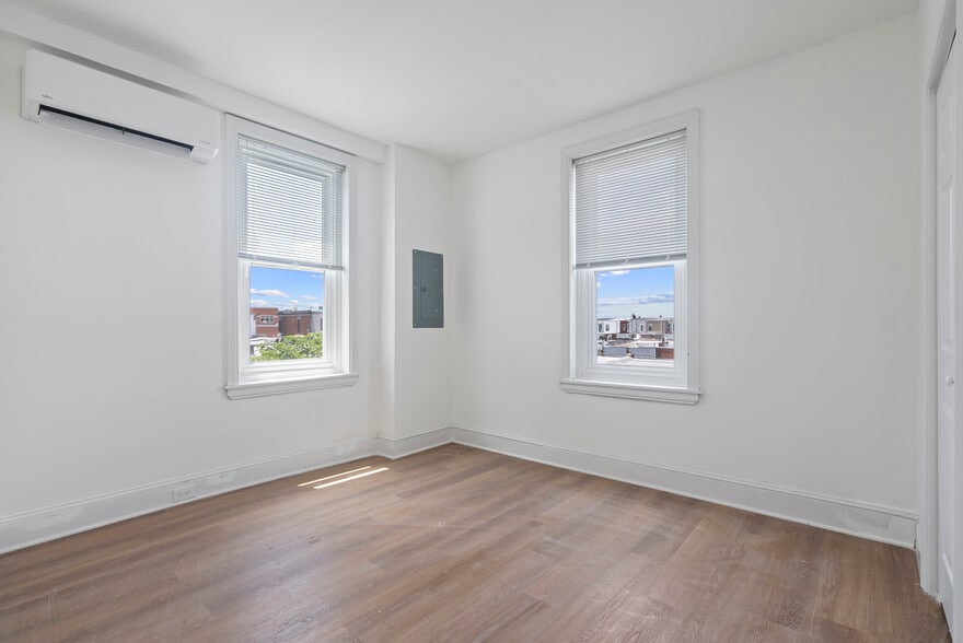 More Photos Of 1618 S Broad St, Philadelphia Apartments For Sale