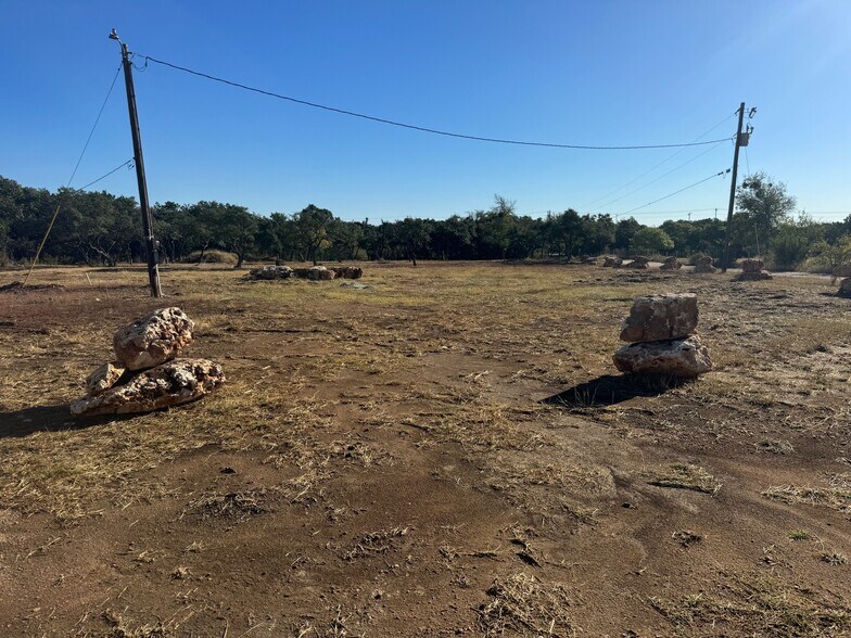 More Photos Of 22601 Ranch Road 12, Dripping Springs Warehouse For Sale