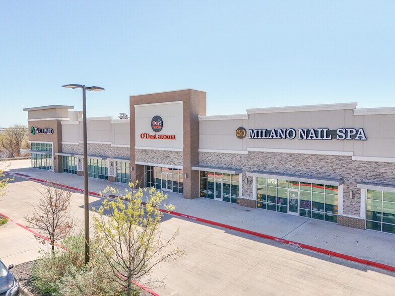 More Photos Of 1620 N Hardin Blvd, McKinney Storefront For Sale