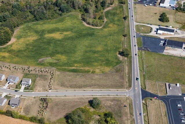 More Photos Of W Broad Street & John Reese Pkwy, Pataskala General Retail For Sale