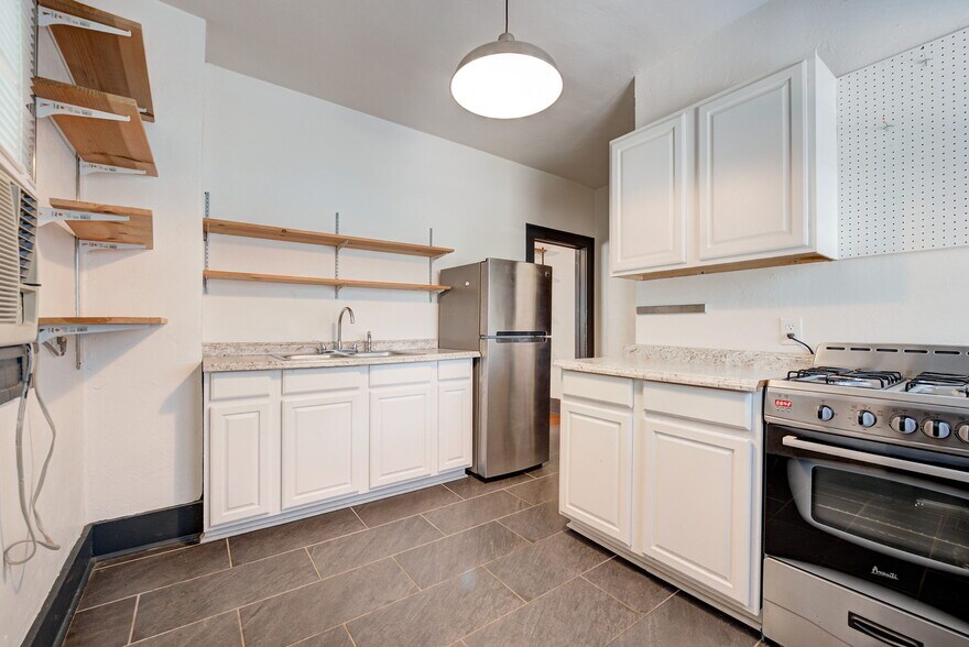 More Photos Of 408 Chautauqua Ave, Norman Multifamily For Sale