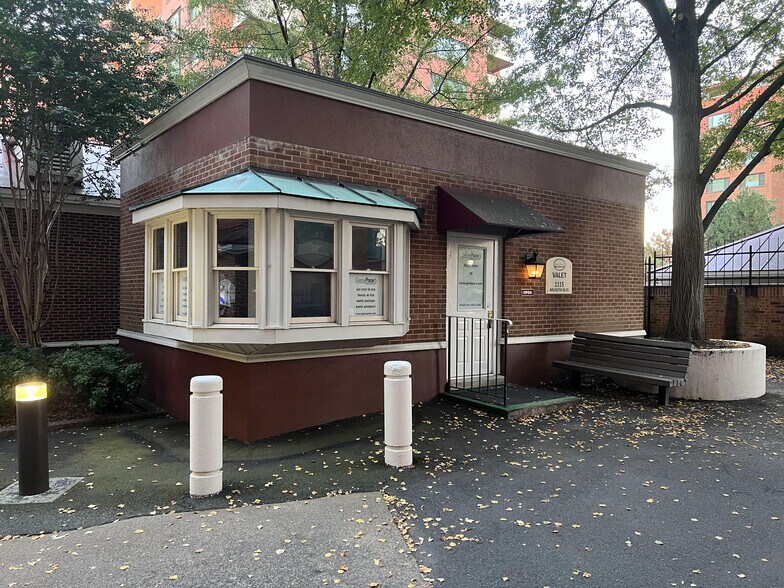 More Photos Of , Arlington Multifamily For Sale