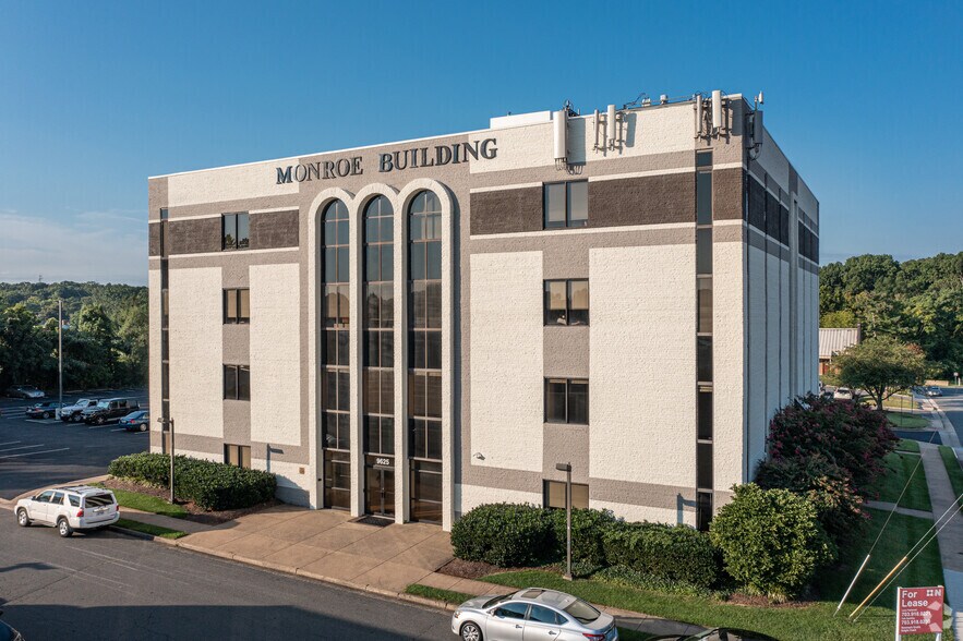 More Photos Of 9625 Surveyor Ct, Manassas Medical For Lease