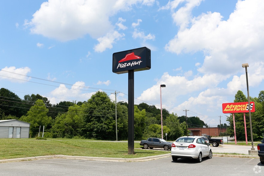 More Photos Of 1000 E Main St, Cherryville Freestanding For Sale