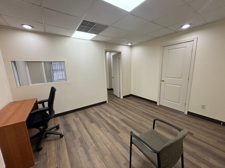 More Photos Of 1030 Clifton Ave, Clifton Medical For Lease