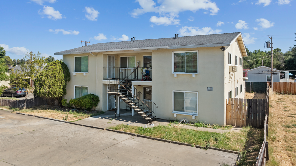 Primary Photo Of 7828 Sayonara Dr, Citrus Heights Apartments For Sale