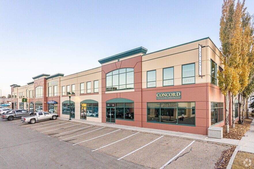 More Photos Of 150 Chippewa Rd, Sherwood Park Flex For Sale