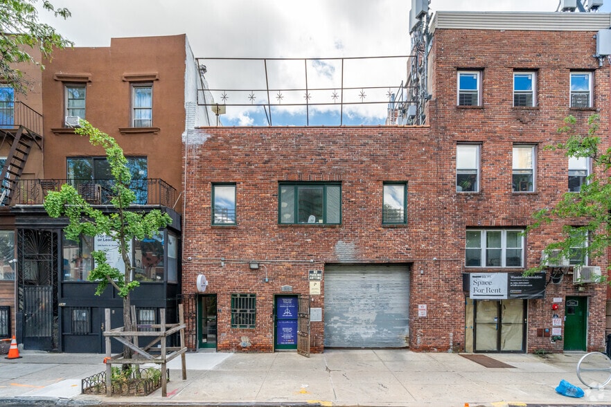 Primary Photo Of 592 Pacific St, Brooklyn Loft Creative Space For Lease