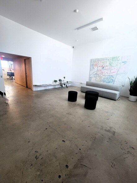 More Photos Of 4106 W Jefferson Blvd, Los Angeles Warehouse For Sale