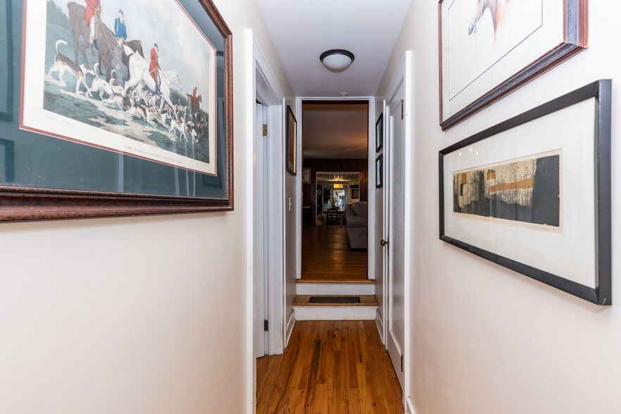 More Photos Of 4 Whitman Rd, Stephentown Sports And Entertainment For Sale
