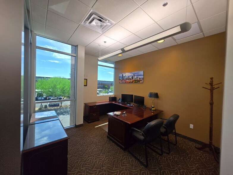 More Photos Of 13847 N Northsight Blvd, Scottsdale Office For Lease