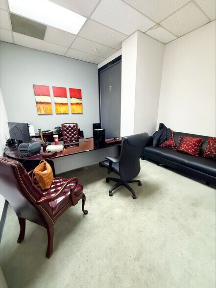 More Photos Of 2768-2770 E Slauson Ave, Huntington Park Office For Lease