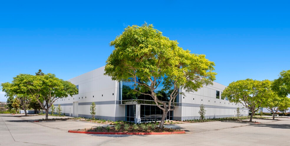 More Photos Of 5810 Van Allen Way, Carlsbad Flex For Sale