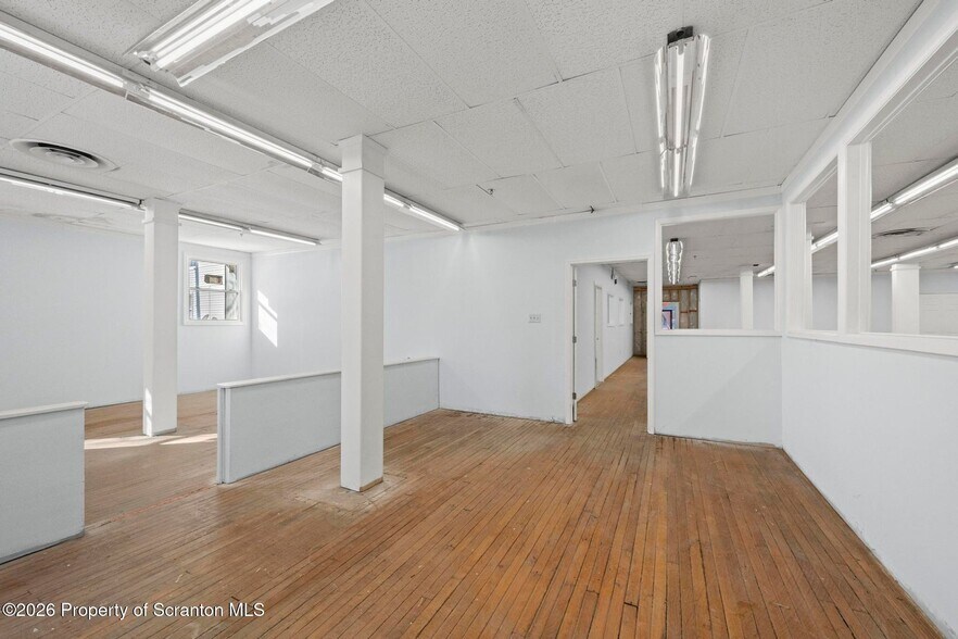 More Photos Of 218 Main St, Duryea Flex For Sale