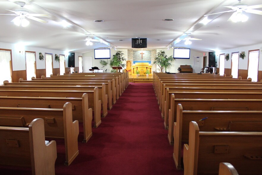 More Photos Of 308 Preston Ave, Pasadena Religious Facility For Sale