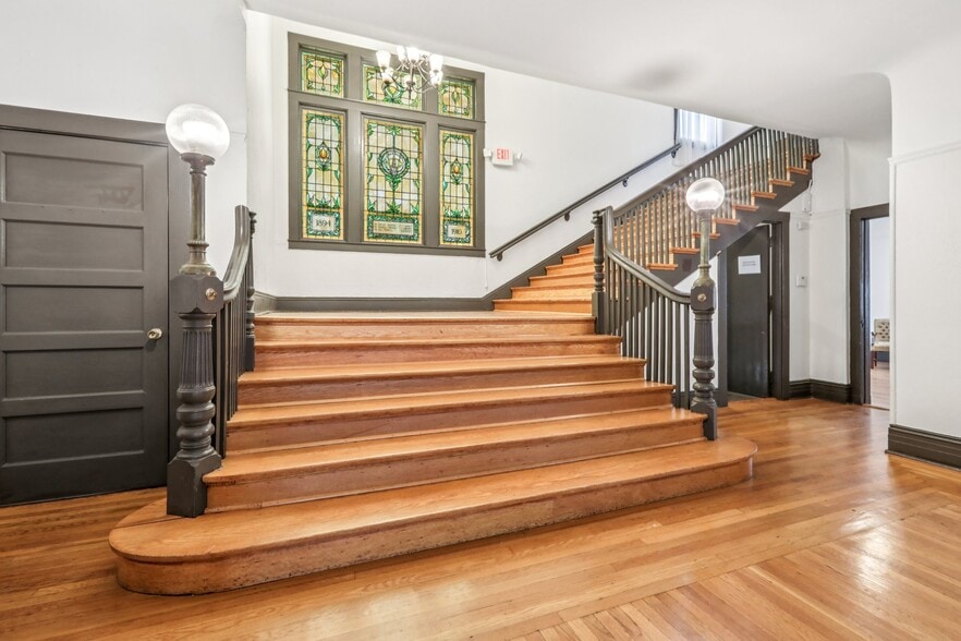 More Photos Of 375 Fairmount Ave, Jersey City Religious Facility For Sale