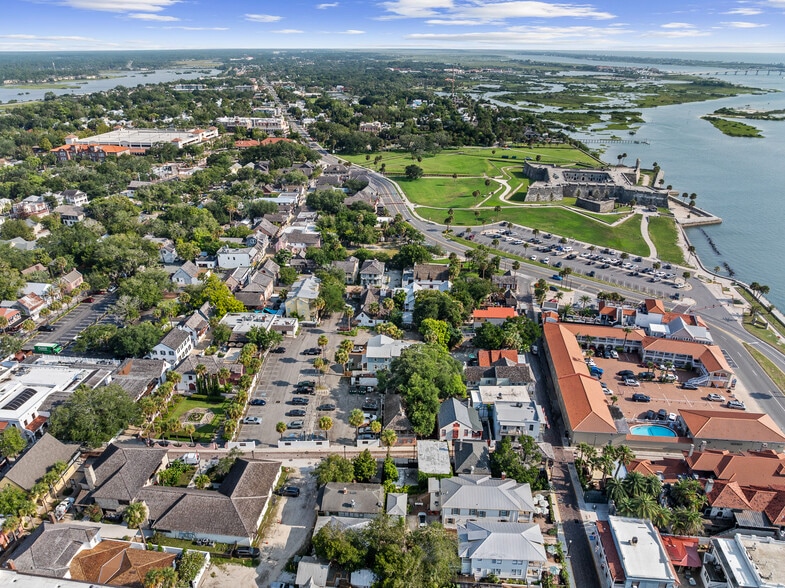 More Photos Of 22 Hypolita St, Saint Augustine Restaurant For Sale