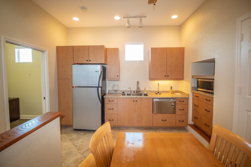 More Photos Of 334 W Olympia Ave, Punta Gorda Office For Sale