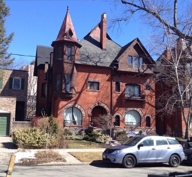 Primary Photo Of 173-175 Madison Ave, Toronto Apartments For Sale