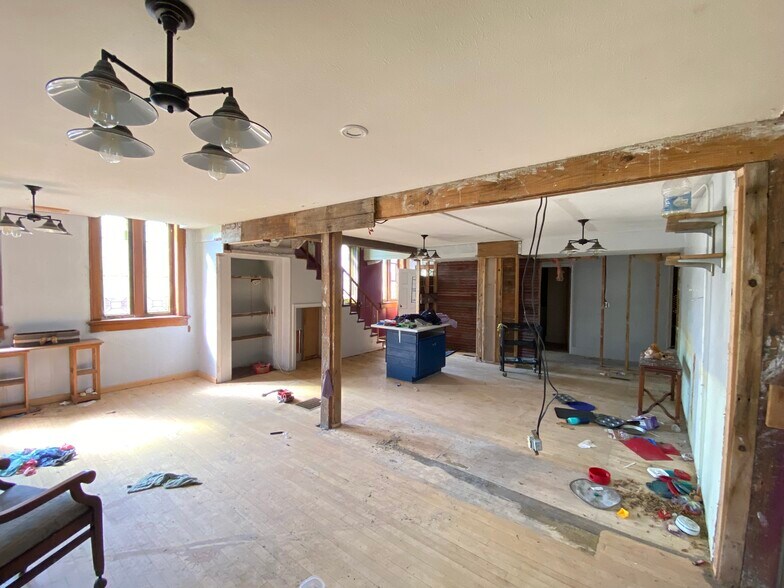 More Photos Of 534 N State St, Alma Religious Facility For Sale