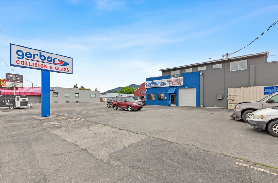 More Photos Of 2414 N 4th St, Coeur d'Alene Auto Repair For Sale