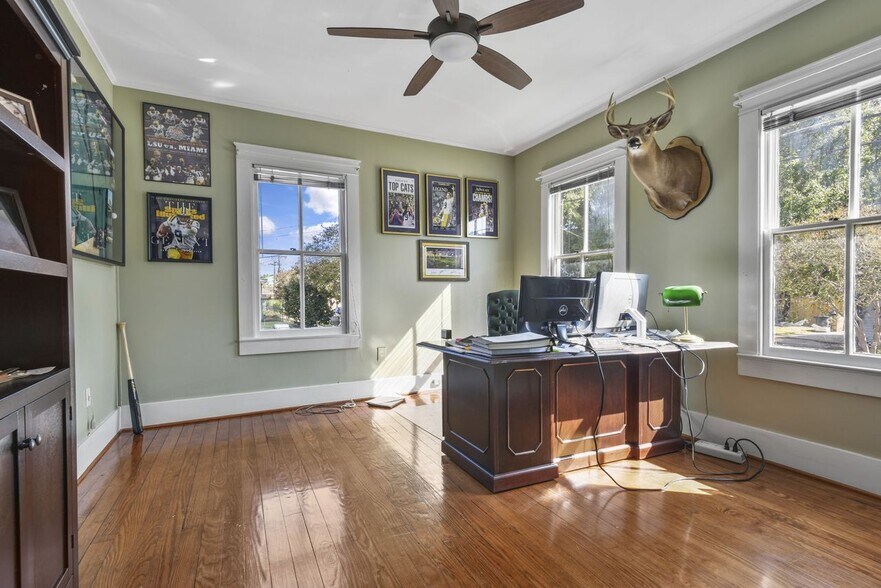 More Photos Of 533 Europe St, Baton Rouge Office For Sale