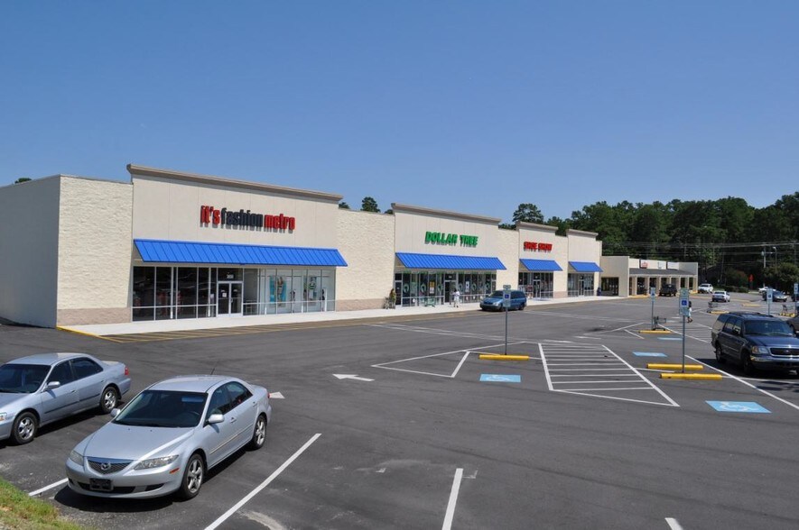 More Photos Of 3616-3650 Ramsey St, Fayetteville Freestanding For Lease