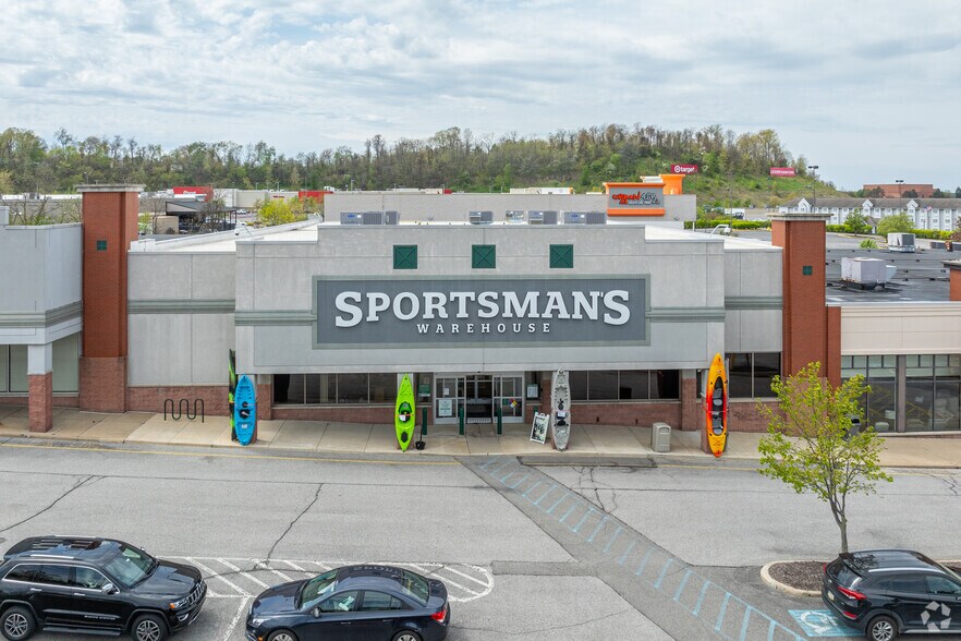 More Photos Of 170 Quinn Dr, Pittsburgh Freestanding For Lease