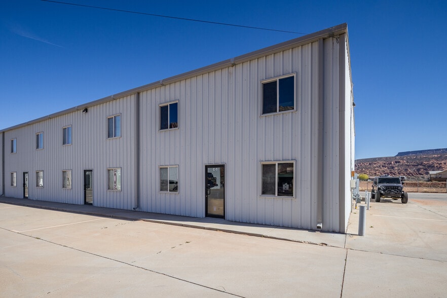 More Photos Of 11850 S Highway 191, Moab Warehouse For Sale